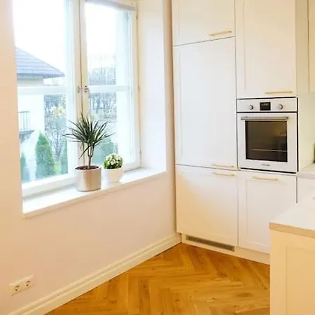 Beautiful 2 In The City Centre Parnu